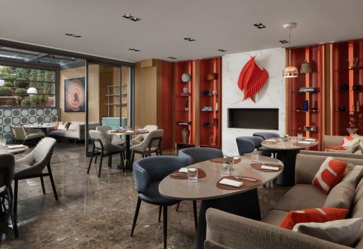 1. 로카리스트, 이..