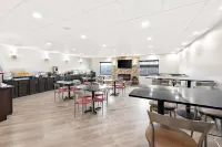 Comfort Suites Columbus - petit déjeuner