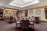 Best Western Premier Denham Inn  Suites - petit déjeuner
