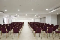 Sol Dunas Family Fun - parking