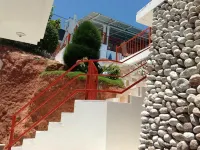 Villa Orphee Hotels in Cacor