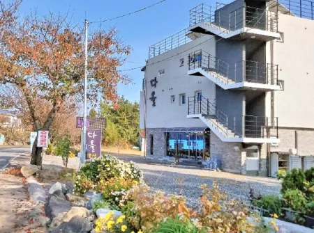 Sacheon Daol Pension