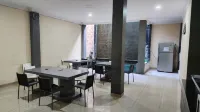 House of Felix Các khách sạn ở Sawahan