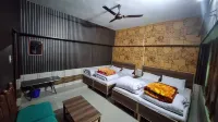 J M S Guest House