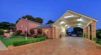 North Parkes Motel