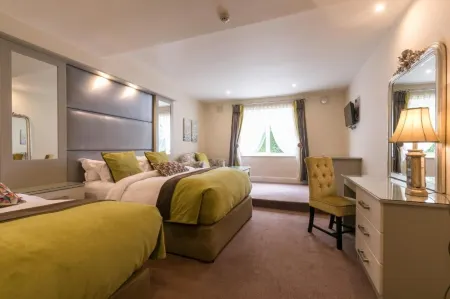 Fitzgeralds Woodlands House Hotel