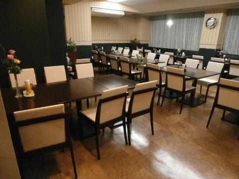 2. 호텔 오쿠라..