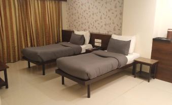 Sai Nidhi by Glitz Hotels - Mindspace Airoli