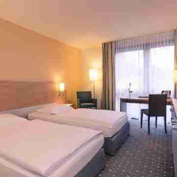 Vienna House Easy by Wyndham Frankfurt Airport Rooms
