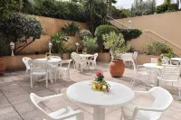 Residhotel Villa Maupassant Hotels in Cannes