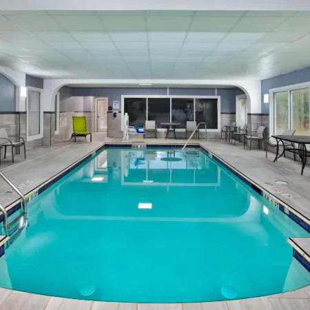 Holiday Inn Express & Suites SUMTER by IHG