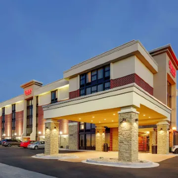 Drury Inn & Suites Springfield Hotels near University of Illinois Springfield