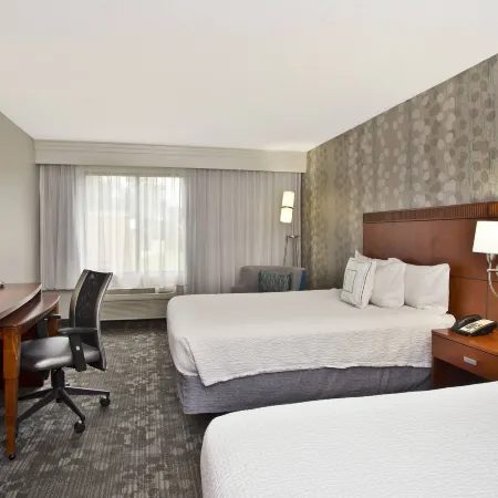 Courtyard by Marriott Gulfport Beachfront
