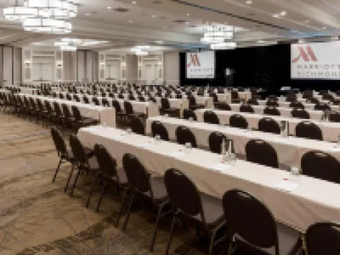 ริชมอนด์ แมริออท โรงแรมในริชมอนด์