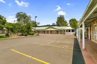 Quality Inn Penrith Sydney - Parkplatz