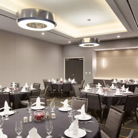 SpringHill Suites Houston Northwest Отели рядом с достопримечательностью «Виллоубрук»