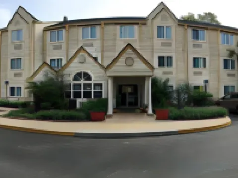 Hometown Inn & Suites Jacksonville Butler Blvd./Southpoint Hotels in Jacksonville