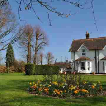 Hookwood Lodge Hotel Exterior