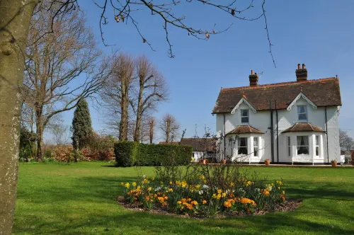 Hookwood Lodge - homestay