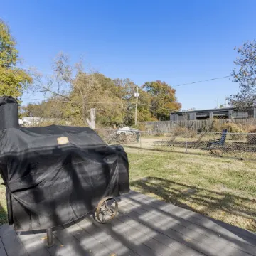 Gameroom/Theatre room-7 Tv's-6 Beds-Spacious Kitchen-Air Hockey-PingPong-Arcade