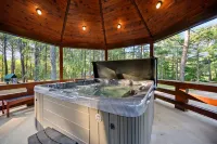Cast Away Lodge Luxury Cabin Near Hochatown center!