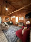 Li’l Yellow Cottage on the Sunrise Side - Wifi