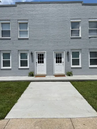 211 Paris St Suites are just minutes from The Ark Encounter