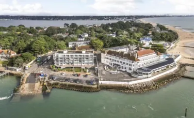 Sandbanks waterfront flat with panoramic views over Poole Harbour