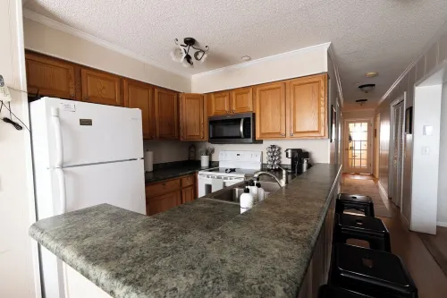 Sunset Summit Condo - Close to Slopes • Fireplace • Family-Friendly