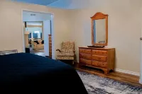 Lakefront lodging that your family will love