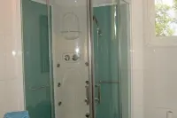 New mod cons et quiet T2 in Provencal farmhouse in countryside, fully equipped Hotels in Saint-Martin-de-Crau