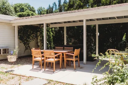 Cozy Nook by Lake MI&Dunes with Private Hot Tub!