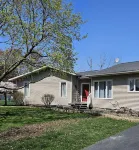 Relaxing Pool & Hot Tub House near RIT Inn