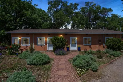 Three House Gated Compound for up to 26 Persons! Hotels near Price Rite Grocery Warehouse Pharmacy