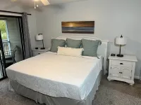 Condo in the Heart of Sandestin with Golf Cart
