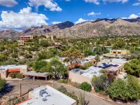 The Perfect Tucson Townhome in Catalina Foothills