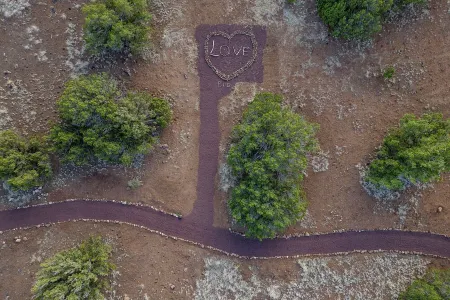 Wide open spaces getaway Отели в г. Апачи