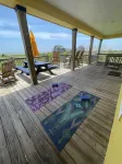 Crystal Beach 3Br Retreat with Hot Tub, Fire Pit and Beach Access