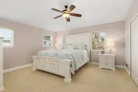 VILLA "EAGLE'S NEST"  THREE STORY HOME WITH AMAZING VIEWS