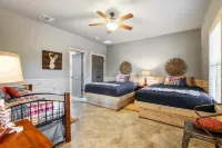 Chula Vista•Sleeps31•Heated Pool•Ping Pong•Quiet Subdiv•FREE Frio@Concan VIP