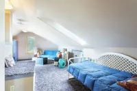 SkyMountain Lodge with Hot Tub and Infrared Sauna