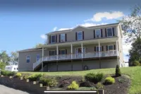 Spacious Family Friendly PSU Alumni Home Hotels in Benner Township
