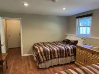 Great East Side Home - 5 mins from track and town