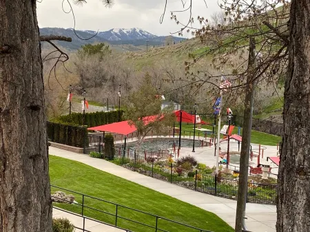 Charming 1930's cottage steps away from the world famous Lava Hot Springs