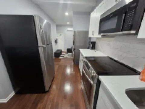 Grandiosely Pleasant Suite 2 Hotels in Hempstead