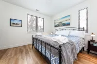 Modern Downtown Masterpiece