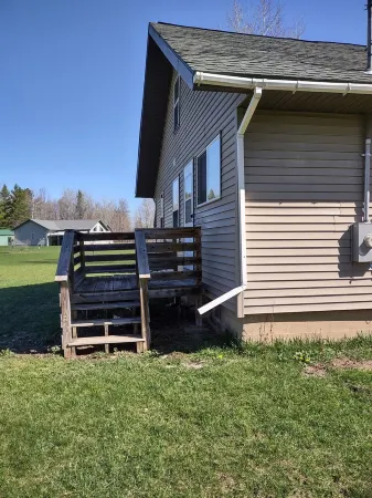 Discover Hawkins Charm in Our 3-Bedroom Retreat Near Atv & Snowmobile Trails