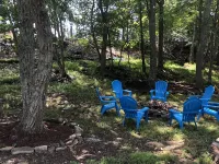 4 Season Fun Filled Mountain Retreat in Saw Creek Estates with Tons of Amenities