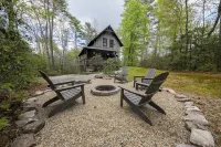 Summer Haven - Your Adventure Retreat near Dupont and Pisgah National Forests