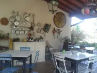 Alpi Apuane:colored flat in ancient farmhouse 4km from the sea and near the Alps